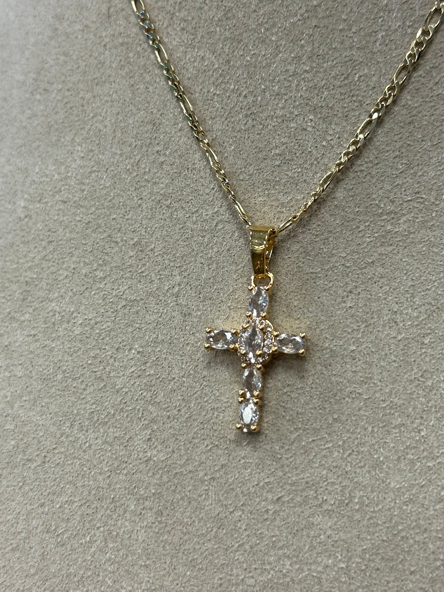 GALYNT Cross 'Baguette Figaro' Necklace