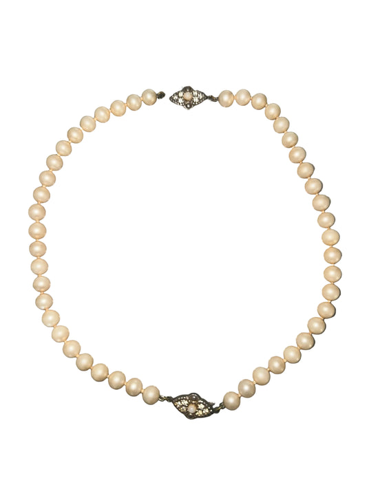 Vintage Faux Pearl Choker