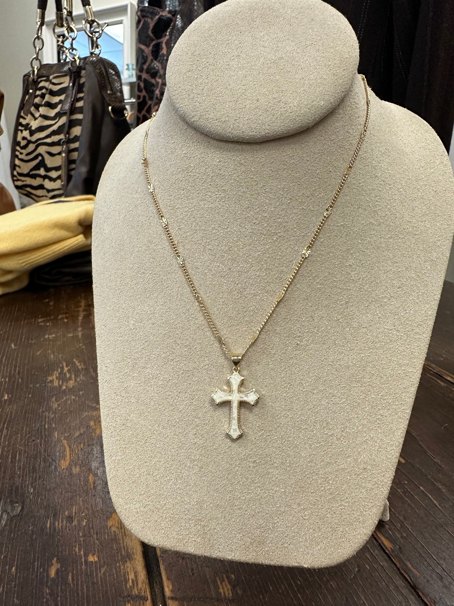 GALYNT 'Shell Cross' Necklace