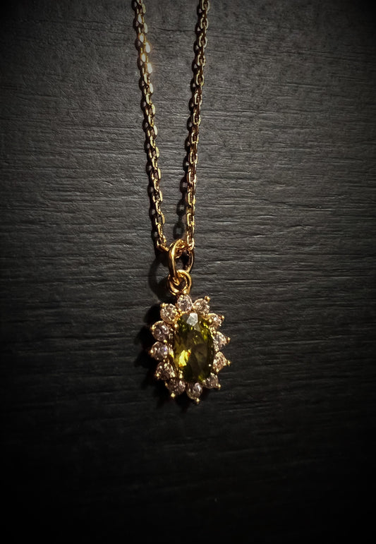 GALYNT 'Versailles Petite Necklace'