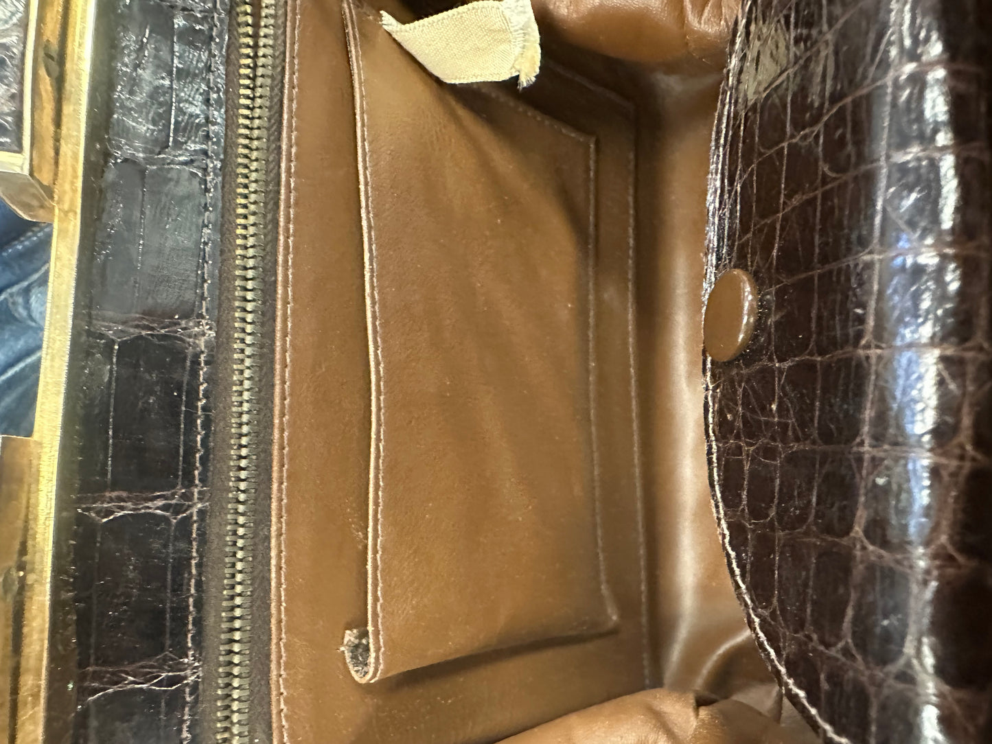 Vintage 1950s Leather Croc Embossed Handbag
