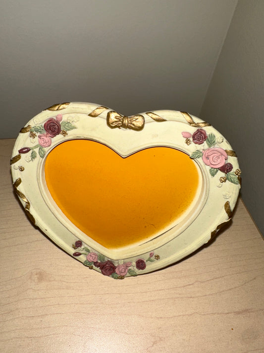 Vintage Heart Frame