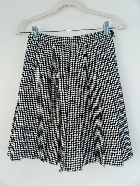 Vintage Black and White Pleated Skirt