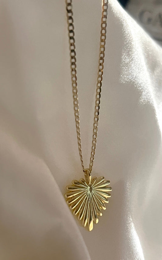 GALYNT Theo Feather Heart Necklace